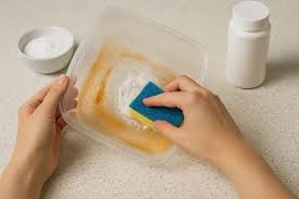 Como Tirar o Amarelado de Potes de Plástico: 3 Truques Definitivos