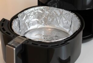 Pode Colocar Papel Alumínio na Air Fryer? Saiba Como Usar Sem riscos e Facilitar sua Vida